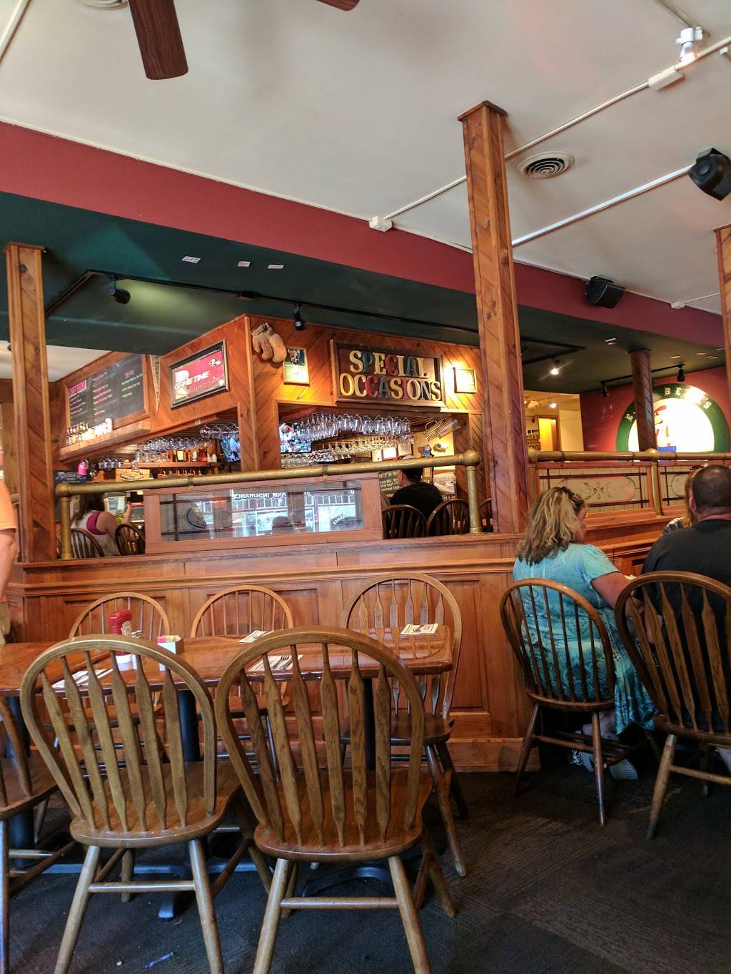 E W Becks Pub | restaurant | 7565 Main St, Sykesville, MD 21784, USA | 4107951001 OR +1 410-795-1001