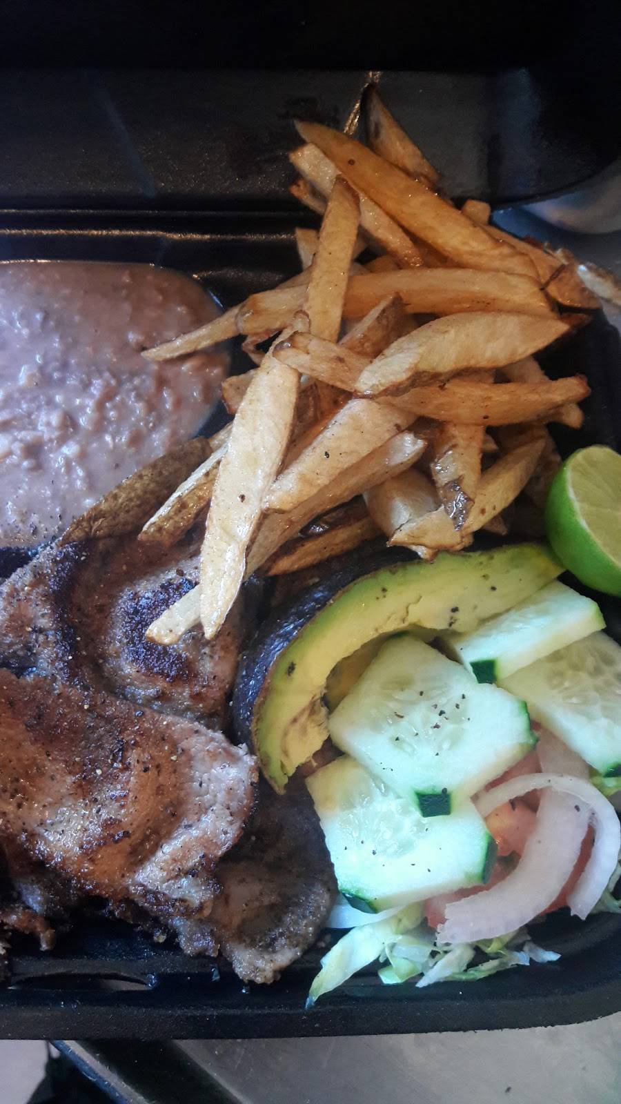 TORTAS EL DAGO | restaurant | Pericúes No. 5591-1, Herrera, 22534 Tijuana, B.C., Mexico | 016645576256 OR +52 664 557 6256