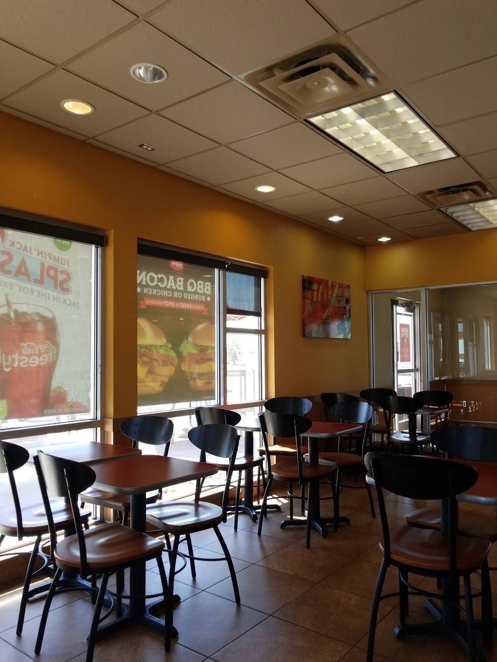 Jack in the Box | restaurant | 64 W Bromley Ln, Brighton, CO 80601, USA | 3036596649 OR +1 303-659-6649