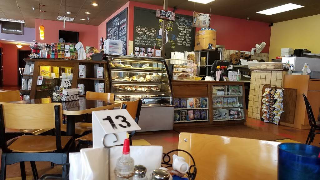 Jarretys Place | cafe | 701 Main St, Rochester, IN 46975, USA | 5742237101 OR +1 574-223-7101