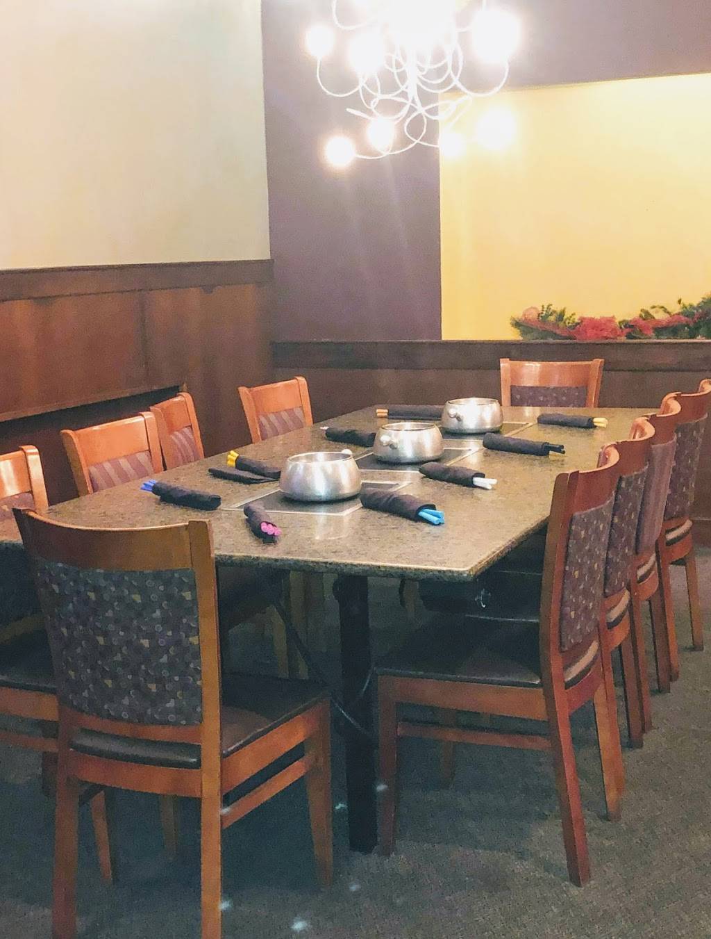 The Melting Pot | restaurant | 30 E Pikes Peak Ave ste a, Colorado Springs, CO 80903, USA | 7193850300 OR +1 719-385-0300