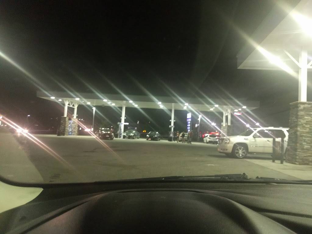 Royal Farms | meal takeaway | 6901 Governor Ritchie Hwy, Glen Burnie, MD 21061, USA | 4107685108 OR +1 410-768-5108