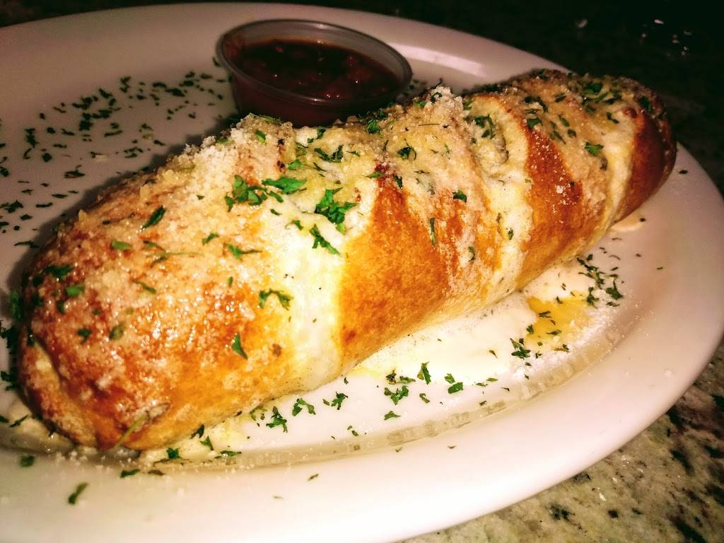 Emilio’s Italian Pizzeria | restaurant | 3302 Canoe Creek Rd, St Cloud, FL 34772, USA | 4078928001 OR +1 407-892-8001