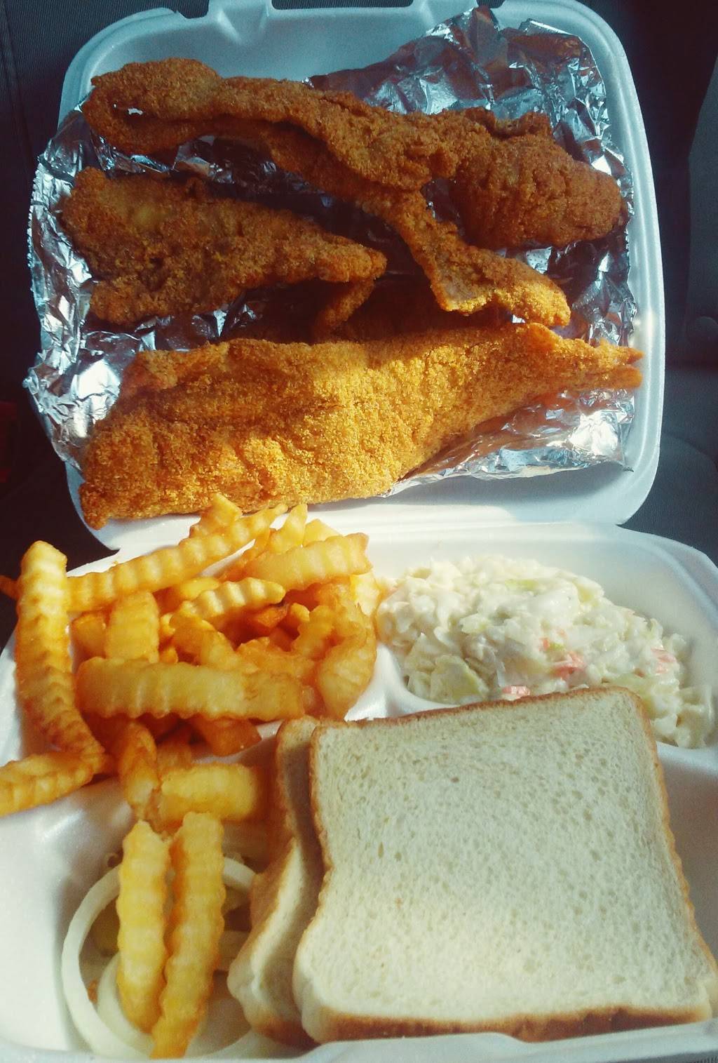 Mothers Fish | restaurant | 2738 N Grand Blvd, St. Louis, MO 63106, USA | 3148334950 OR +1 314-833-4950