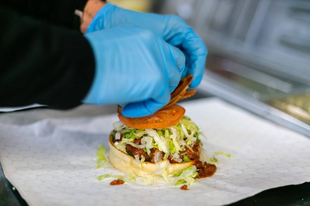 Bikes Burgers & Ice Cream | restaurant | 24 N 130th St, Bonner Springs, KS 66012, USA | 9132985105 OR +1 913-298-5105