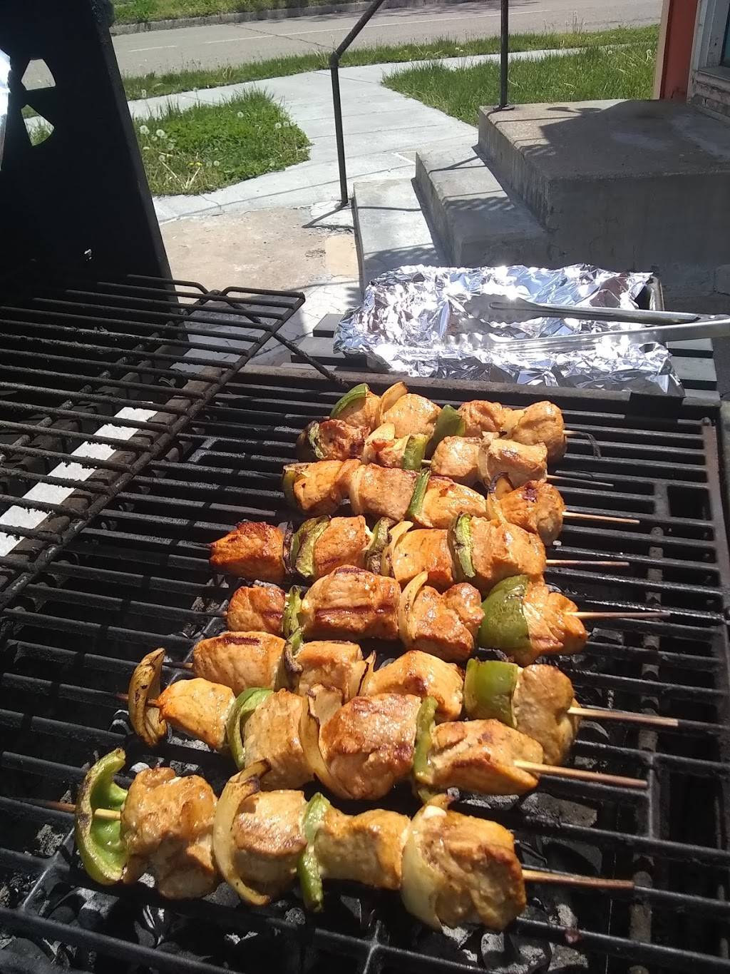 El Coqui criollo restaurante | restaurant | 1017 NE Seward Ave, Topeka, KS 66616, USA | 7855965978 OR +1 785-596-5978