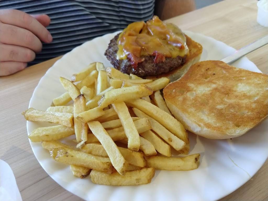 Harvey Washbangers | restaurant | 1802 Texas Ave S, College Station, TX 77840, USA | 9796966756 OR +1 979-696-6756