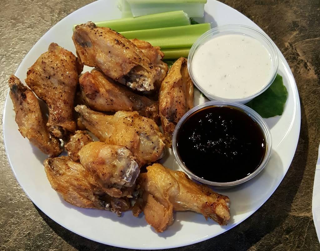 Kellys Korner | restaurant | 7098 Centerville Rd, Centerville, MN 55038, USA | 6514936626 OR +1 651-493-6626