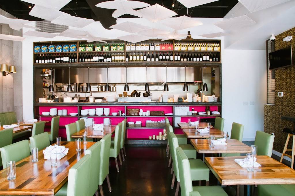 Pakpao Thai Food - Design District | restaurant | 1628 Oak Lawn Ave #120, Dallas, TX 75207, USA | 2147497002 OR +1 214-749-7002