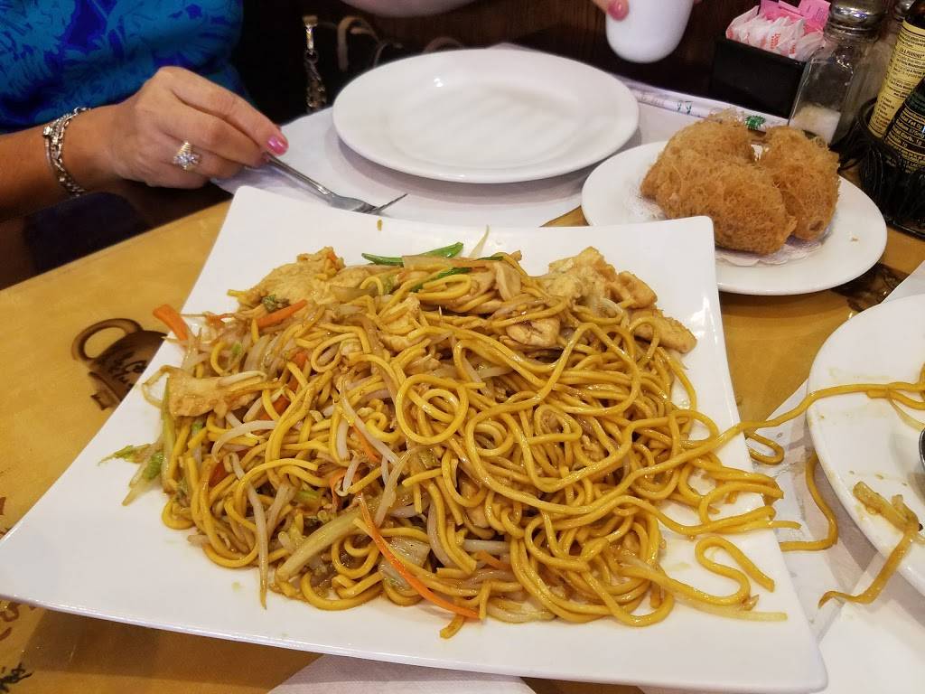 龙华点心 | restaurant | 10041 Pines Blvd, Pembroke Pines, FL 33024, USA | 9544312299 OR +1 954-431-2299