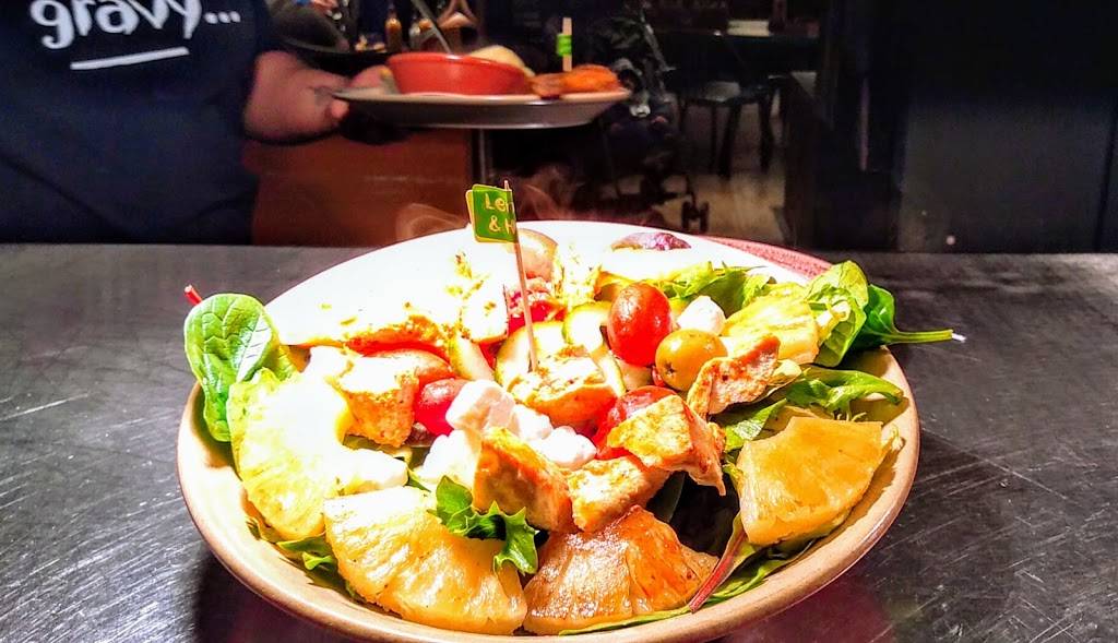 Nandos Peri-Peri | restaurant | 191 American Way, Oxon Hill, MD 20745, USA | 3016868388 OR +1 301-686-8388