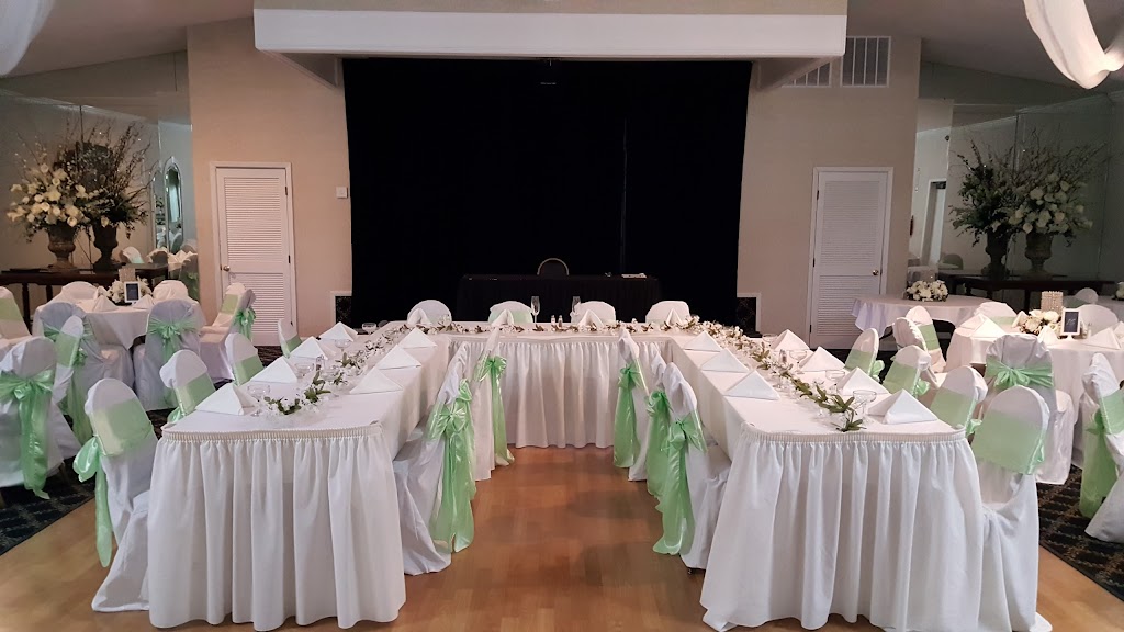 The Meadows | restaurant | 59 E Main St, Addyston, OH 45001, USA | 5139417638 OR +1 513-941-7638