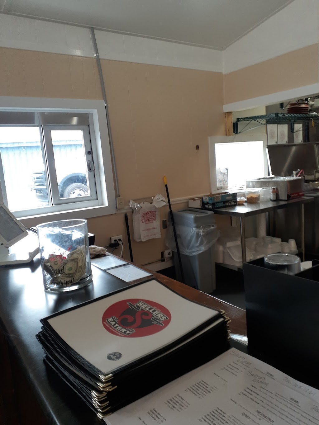 Sellers Eatery | restaurant | 18 S Barnett Shoals Rd, Watkinsville, GA 30677, USA | 7067051261 OR +1 706-705-1261