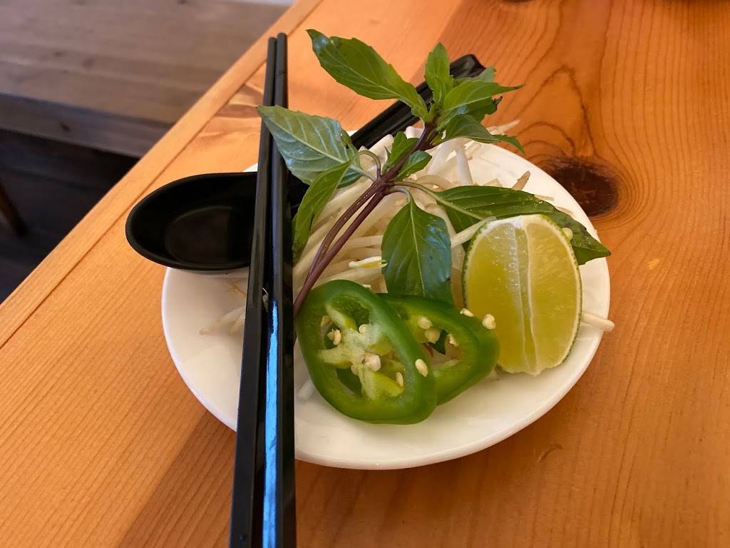 Rice and Noodle | restaurant | 15608 Ventura Blvd #3129, Encino, CA 91436, USA | 8187834204 OR +1 818-783-4204