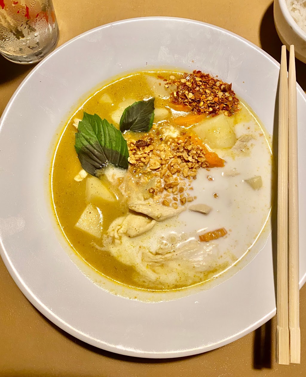 Manolas Thai & Vietnamese Cuisine | restaurant | 7212 Blanco Rd, San Antonio, TX 78216, USA | 2103489071 OR +1 210-348-9071