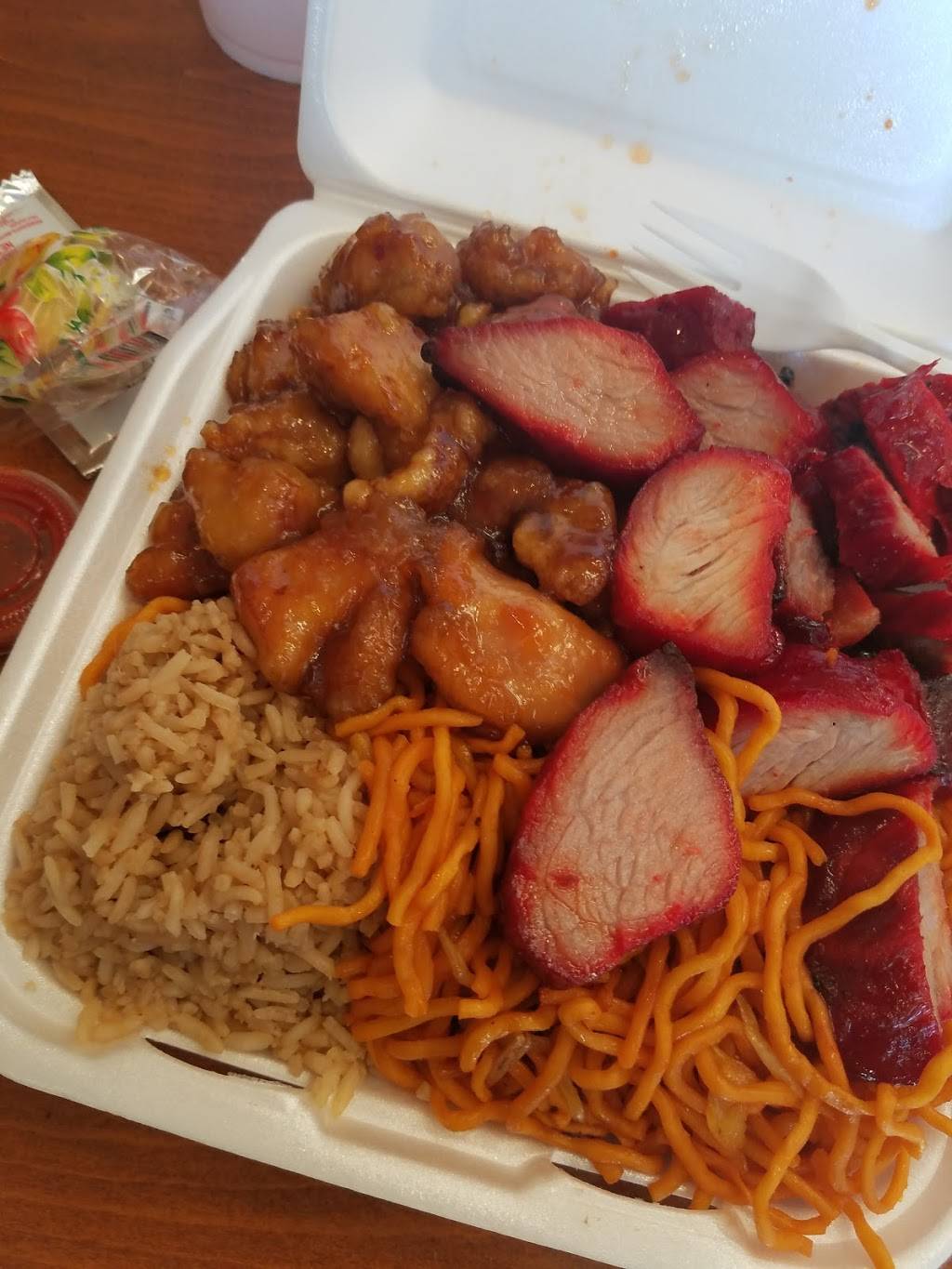 Ho-Toys | restaurant | 734 State College Boulevard, Anaheim, CA 92806, USA | 7149568430 OR +1 714-956-8430