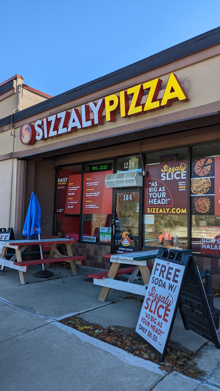 Masala Pizza Company | restaurant | 1220 W Ogden Ave, Naperville, IL 60563, USA | 6304479211 OR +1 630-447-9211