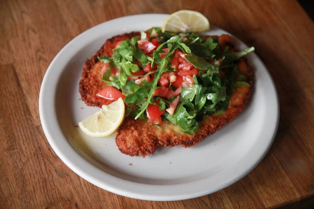 Pepe Rosso To Go | restaurant | 149 Sullivan St # 1, New York, NY 10012, USA | 2126774555 OR +1 212-677-4555