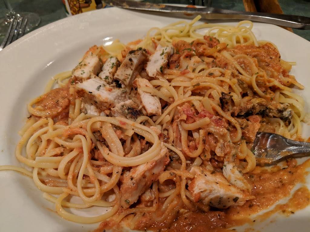 Paisanos Ristorante | restaurant | 2112 W 25th St, Lawrence, KS 66047, USA | 7858383500 OR +1 785-838-3500