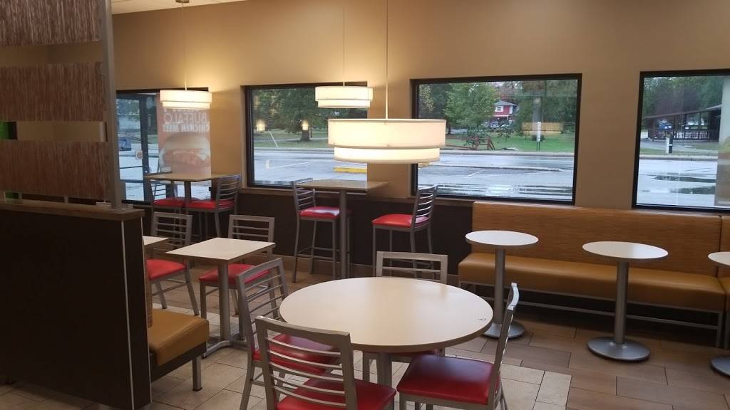 Burger King | restaurant | 608 W Talmer Ave, North Judson, IN 46366, USA | 5748965545 OR +1 574-896-5545