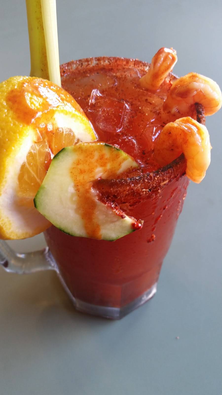 Huarache King | restaurant | 322 Broadway St, King City, CA 93930, USA | 8313855241 OR +1 831-385-5241