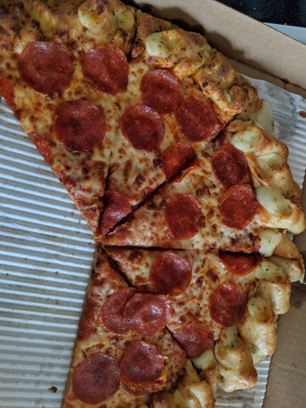 Pizza Hut | restaurant | 486 E Main St, Wilmington, OH 45177, USA | 9372839383 OR +1 937-283-9383