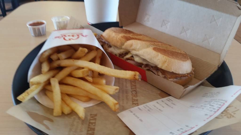 Arbys | restaurant | 1808 W Market St, Bloomington, IL 61701, USA | 3098296214 OR +1 309-829-6214