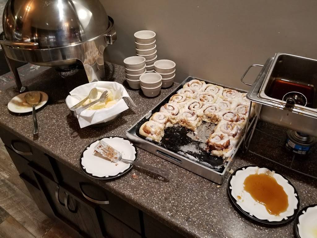 Caesars Table | restaurant | 125 N Market St, Wichita, KS 67202, USA | 3169465879 OR +1 316-946-5879