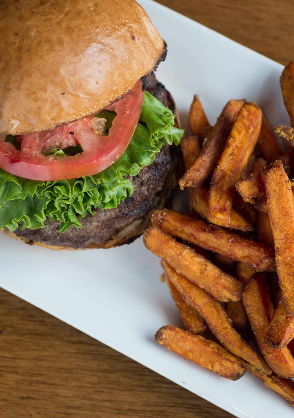 Earth, Wood & Fire - Fallston | restaurant | 214 Mountain Rd, Fallston, MD 21047, USA | 4104014014 OR +1 410-401-4014