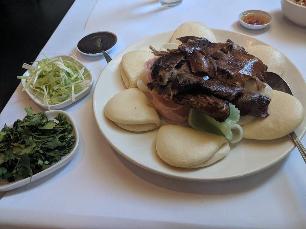 New Moon Restaurant | restaurant | 28281 Newhall Ranch Rd, Valencia, CA 91355, USA | 6612574321 OR +1 661-257-4321