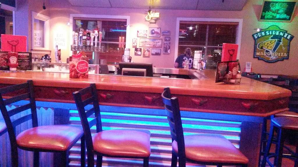 Chilis Grill & Bar | meal takeaway | 259 S Weber Rd, Romeoville, IL 60446, USA | 8158864429 OR +1 815-886-4429