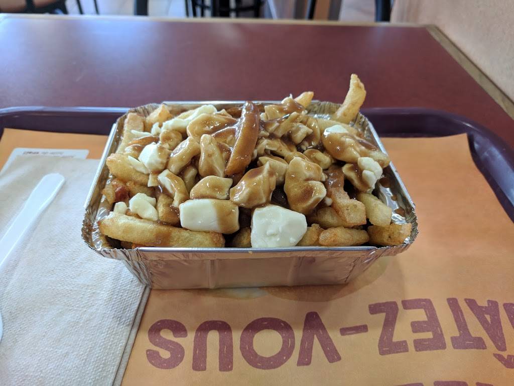 Chez Ashton | restaurant | 3505 Boulevard Sainte-Anne, Québec, QC G1E 3L5, Canada | 4186822379 OR +1 418-682-2379