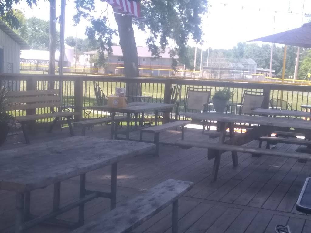 Coris Twin Gables | restaurant | 101 State Hwy 47, Marthasville, MO 63357, USA | 6364335048 OR +1 636-433-5048