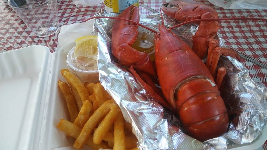 Breakwater Fish & Lobster Market | restaurant | 235 Underpass Rd, Brewster, MA 02631, USA | 5088967080 OR +1 508-896-7080