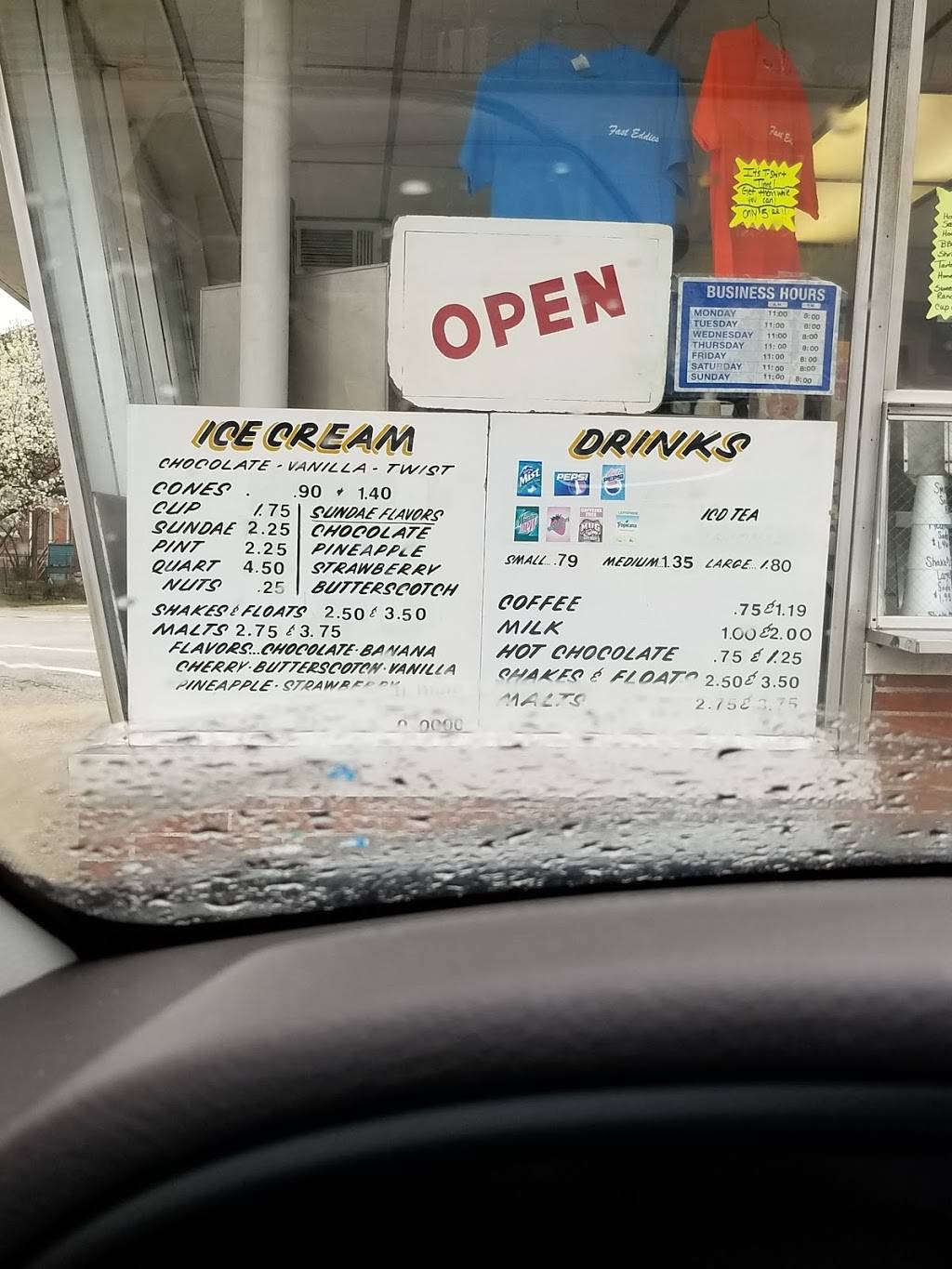 Fast Eddies Fried Chicken | restaurant | 701 Central Ave, Alton, IL 62002, USA | 6184653876 OR +1 618-465-3876