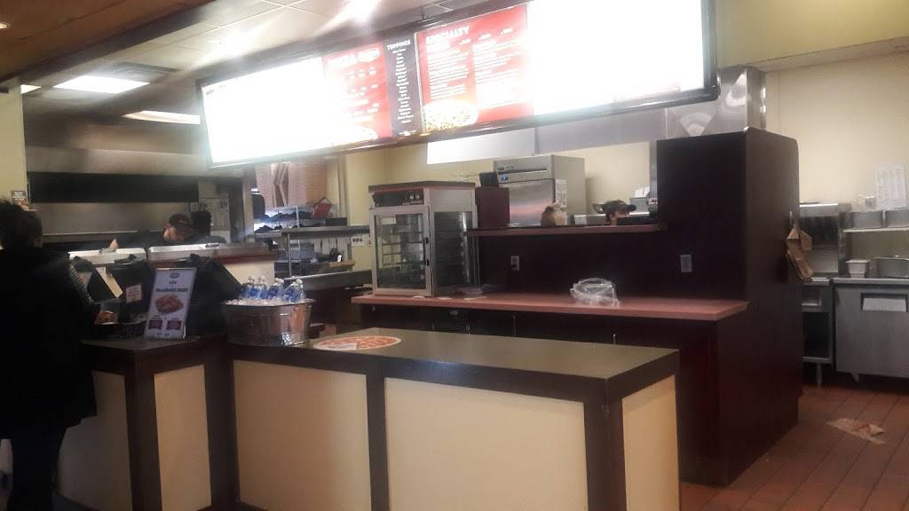 Papa Ginos | restaurant | 885 Belmont St, Brockton, MA 02301, USA | 5085881911 OR +1 508-588-1911