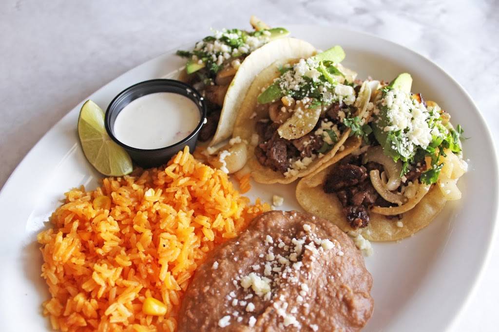 Rookies Cantina | restaurant | 140 S US Hwy 17 92, Longwood, FL 32750, USA | 4076363053 OR +1 407-636-3053