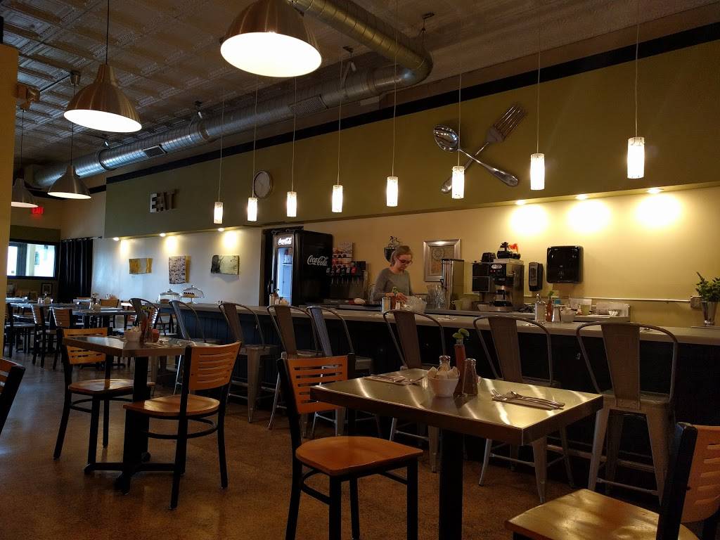 Magpie | restaurant | 126 N Madison St, Rockford, IL 61107, USA | 8159775761 OR +1 815-977-5761