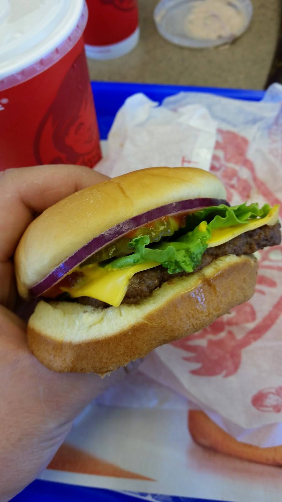 Wendys | restaurant | 2317 W Berry St, Fort Worth, TX 76110, USA | 8172104658 OR +1 817-210-4658