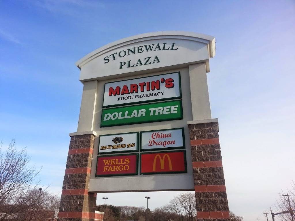 Little Caesars Pizza | meal takeaway | 240 Rivendell Ct suite 1, Winchester, VA 22603, USA | 5406625895 OR +1 540-662-5895