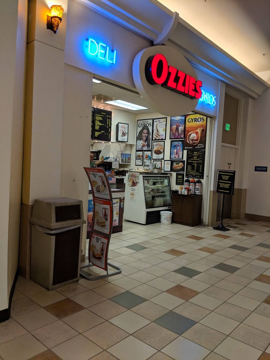 Ozzies Deli & Gyros | restaurant | 10000 SE Main St, Portland, OR 97216, USA | 5032554222 OR +1 503-255-4222