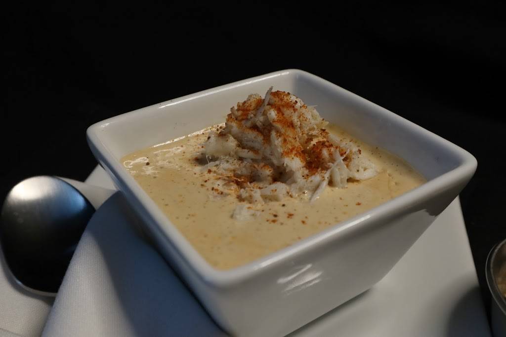 The Bank by Olivia | restaurant | 401 S Main St, Emporia, VA 23847, USA | 4348296599 OR +1 434-829-6599