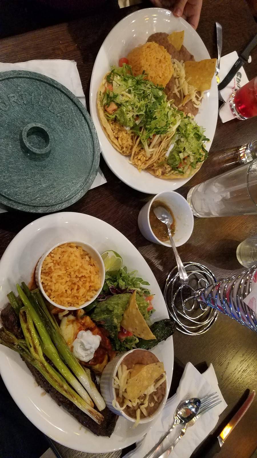 Chirrion Mexican Grill | restaurant | 7510 Madison St, Forest Park, IL 60130, USA | 7086898123 OR +1 708-689-8123