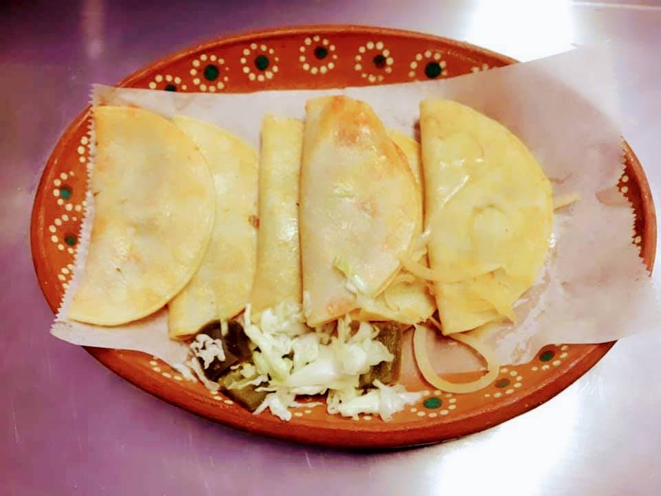Rincón mexicano antojitos | restaurant | 3 S Union St, Wilmington, DE 19805, USA | 3022742508 OR +1 302-274-2508