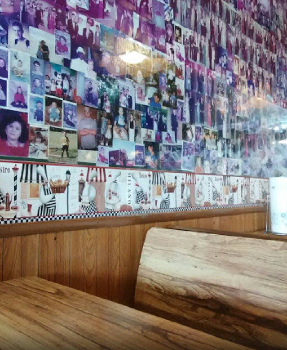 Mimmies Pizza | restaurant | 229 Broadway, La Center, KY 42056, USA | 2706659190 OR +1 270-665-9190