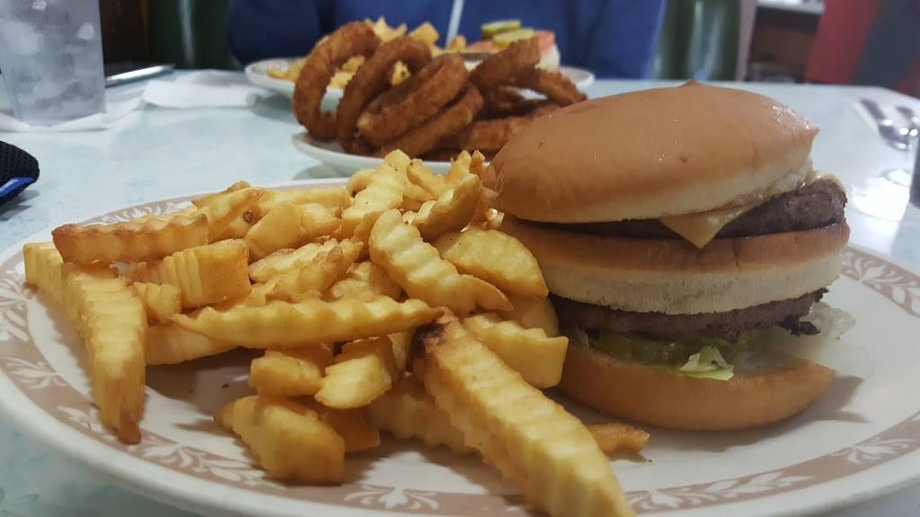 Blue Jay Restaurant | restaurant | 4154 Hamilton Ave, Cincinnati, OH 45223, USA | 5135410847 OR +1 513-541-0847