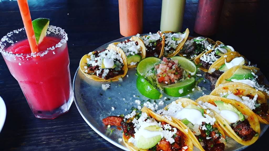 Grab N Go Tacos - Katy | restaurant | 94 West Grand Parkway South #200, Katy, TX 77494, USA | 2816657772 OR +1 281-665-7772