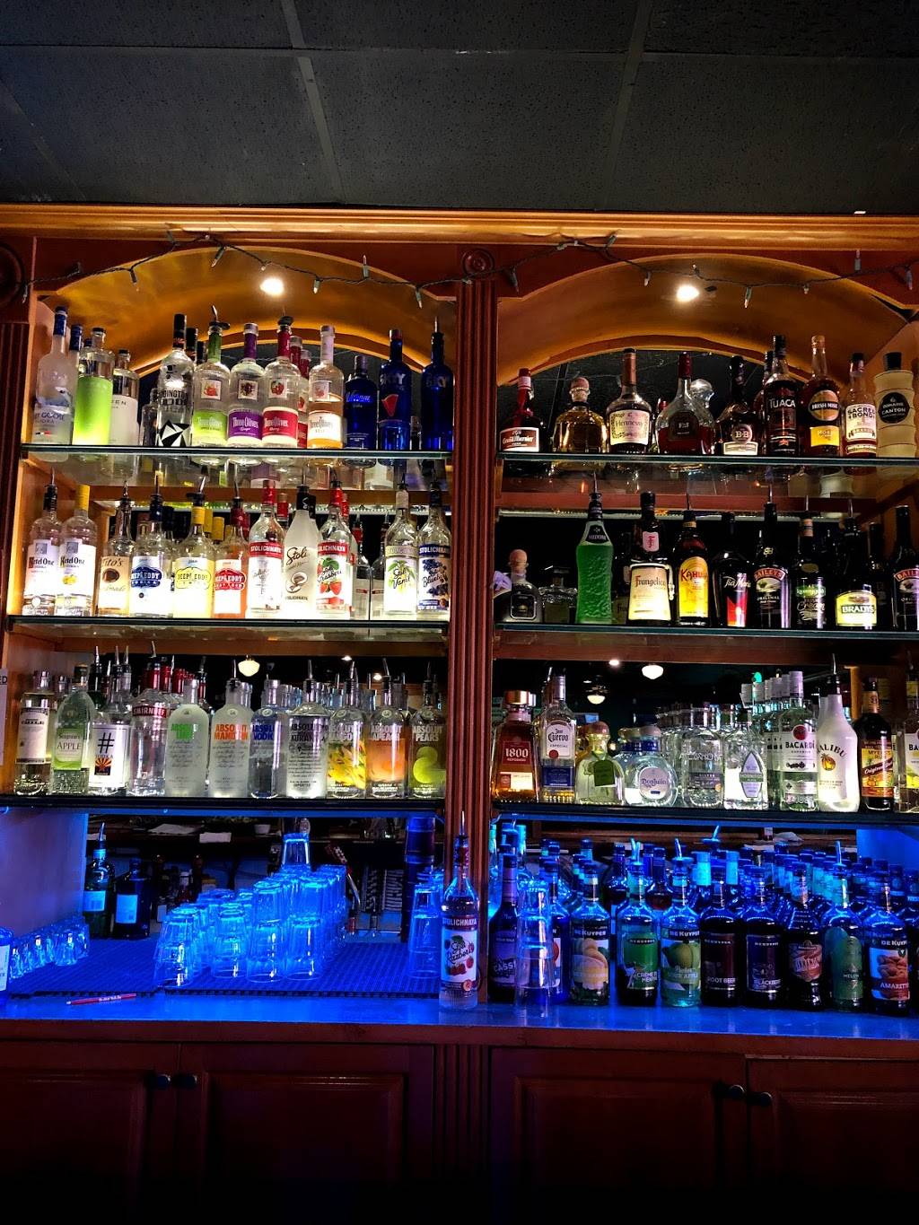 Dubliner Irish Pub & Restaurant | restaurant | 3841 E Thunderbird Rd, Phoenix, AZ 85032, USA | 6028670984 OR +1 602-867-0984