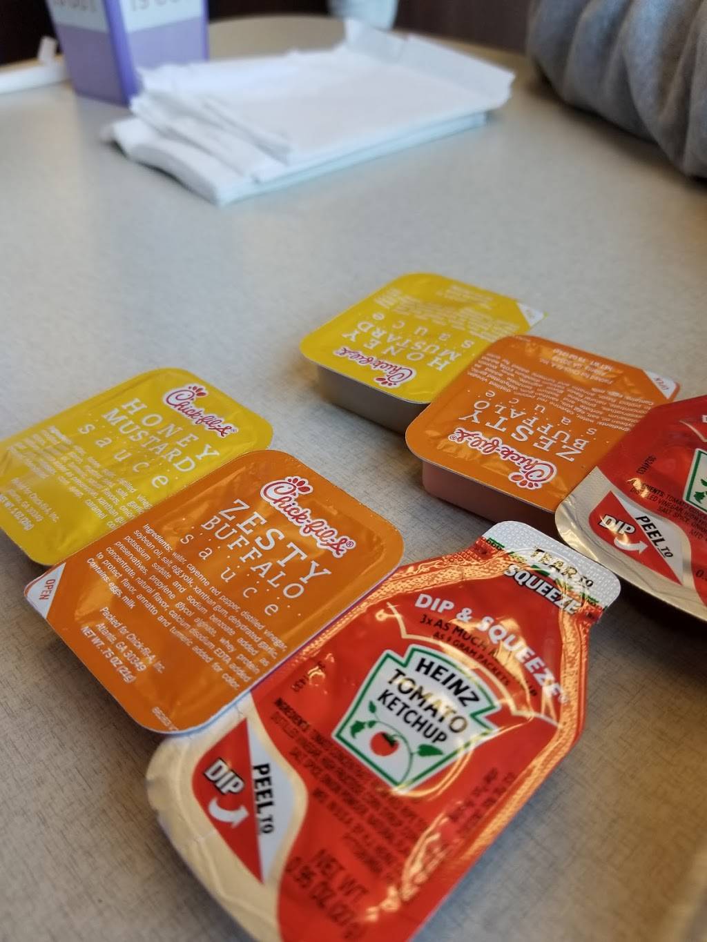 Chick-fil-A | restaurant | 5193 Hinkleville Rd, Paducah, KY 42001, USA | 2704446061 OR +1 270-444-6061