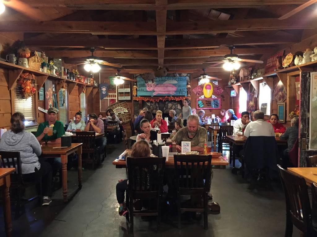 Pink Pig | restaurant | 824 Cherry Log St, Cherry Log, GA 30522, USA | 7062763311 OR +1 706-276-3311